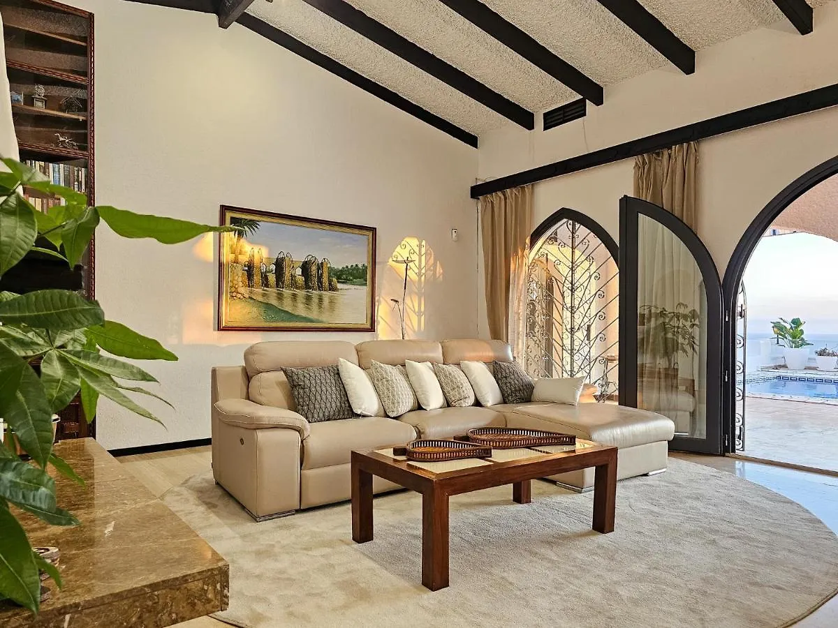 Karat Villa La Armonia Costa Adeje   Costa Adeje (Tenerife)