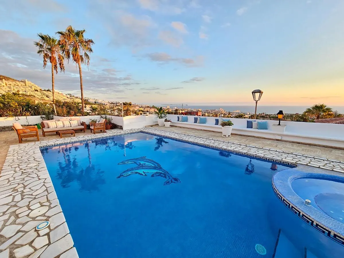 Karat Villa La Armonia Costa Adeje  Spain