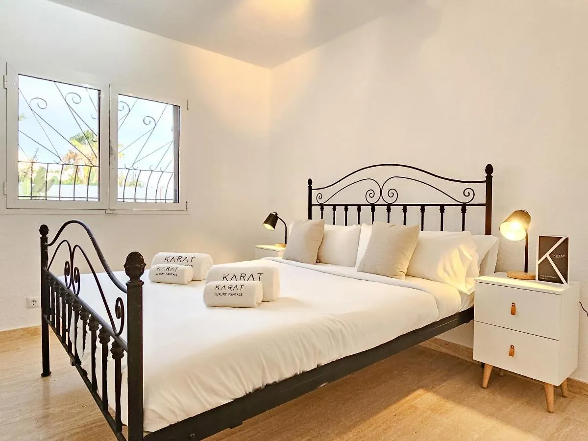 Karat Villa La Armonia Costa Adeje  Costa Adeje (Tenerife)